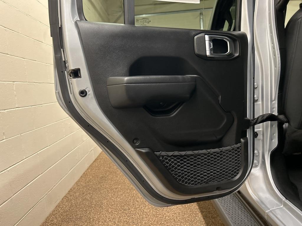 used 2022 Jeep Wrangler Unlimited car, priced at $28,000