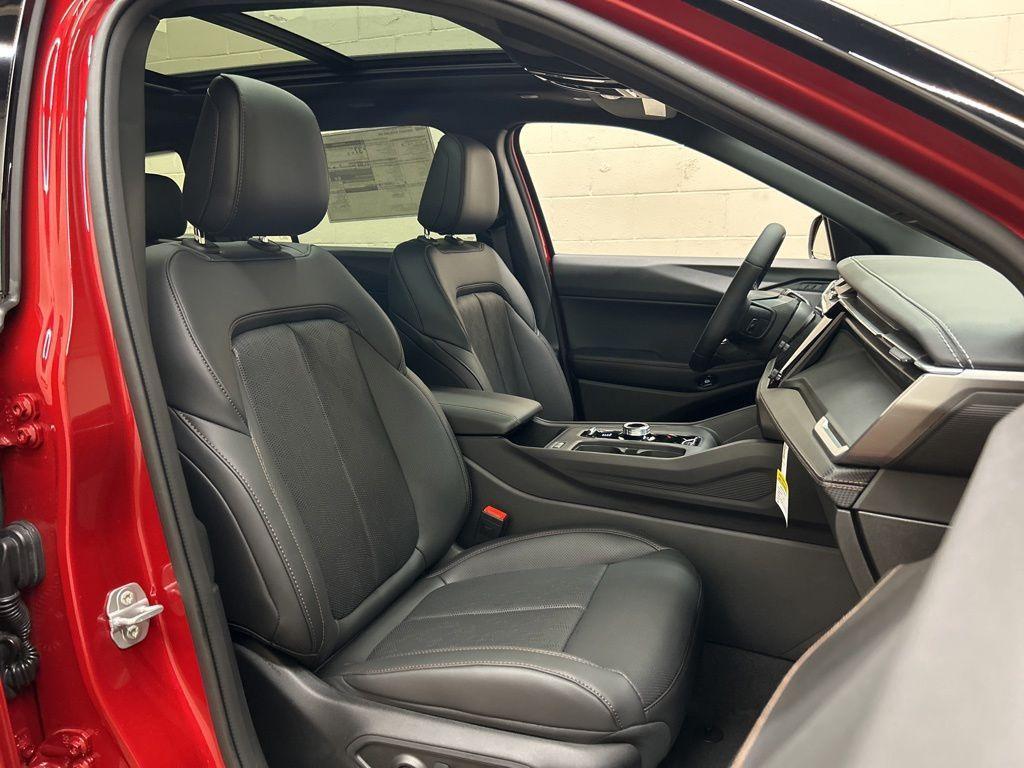 new 2026 Jeep Cherokee car, priced at $44,661