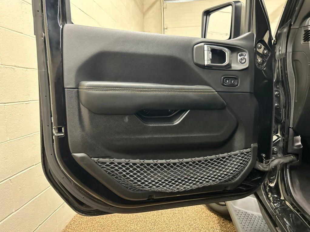 used 2025 Jeep Wrangler 4xe car, priced at $32,000