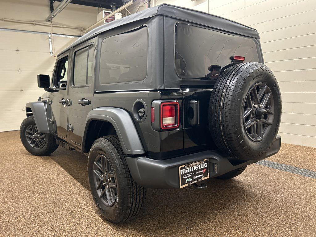 new 2026 Jeep Wrangler car, priced at $40,868