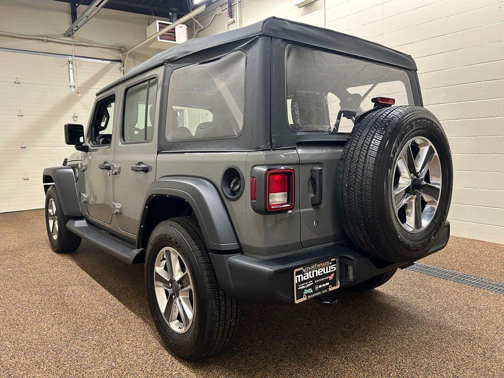 used 2022 Jeep Wrangler Unlimited car, priced at $26,602