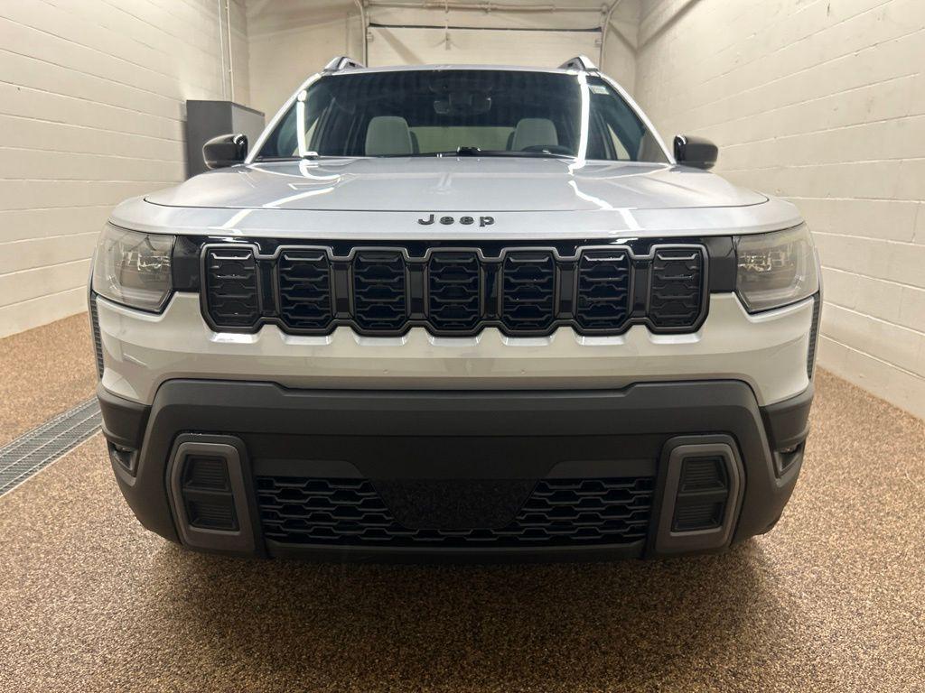 new 2026 Jeep Cherokee car, priced at $41,970