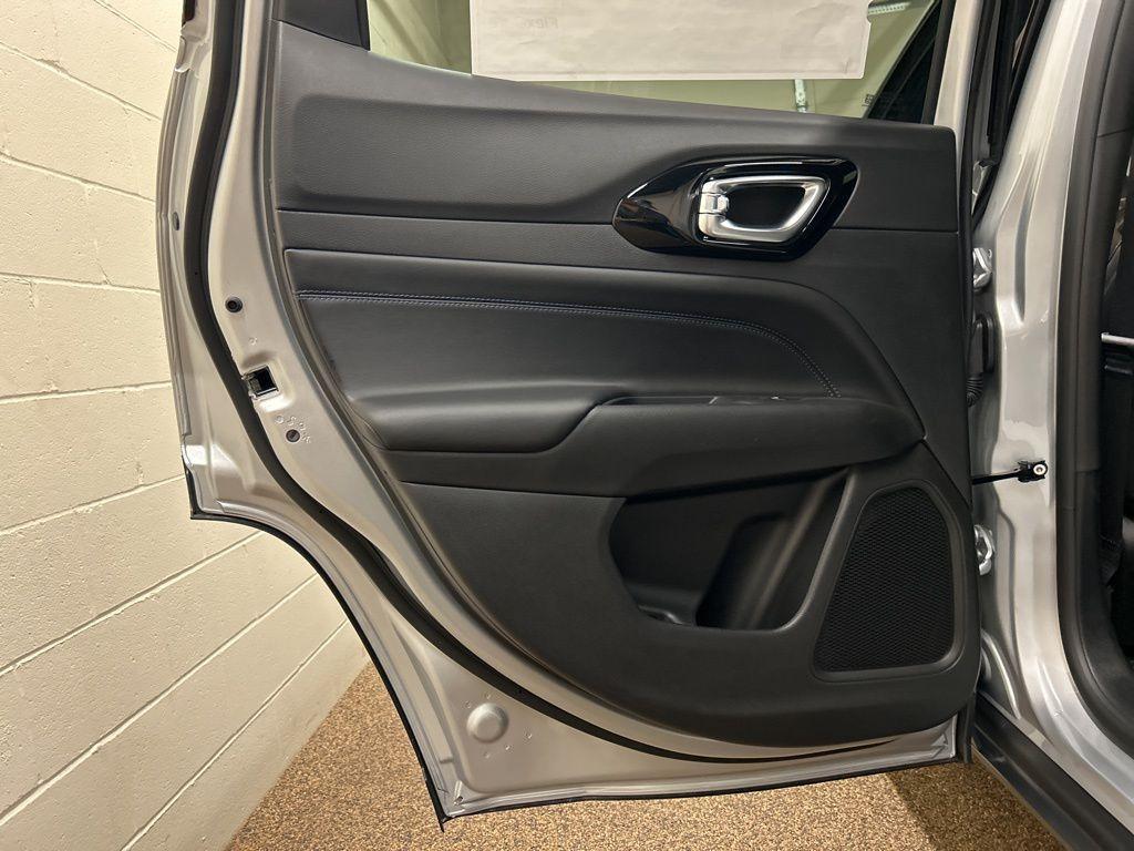 new 2026 Jeep Compass car, priced at $33,963