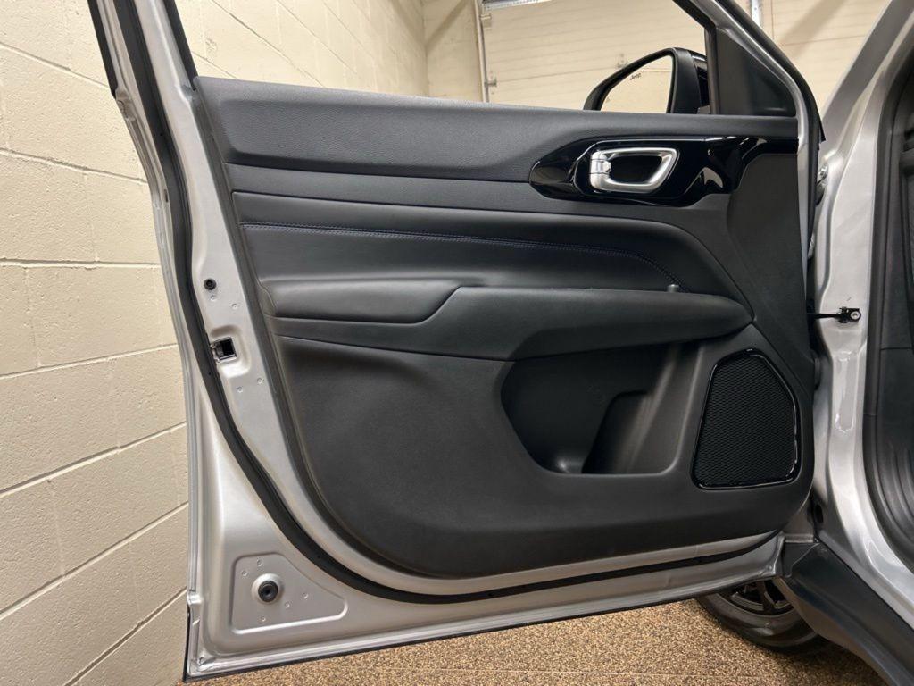 new 2026 Jeep Compass car, priced at $33,963