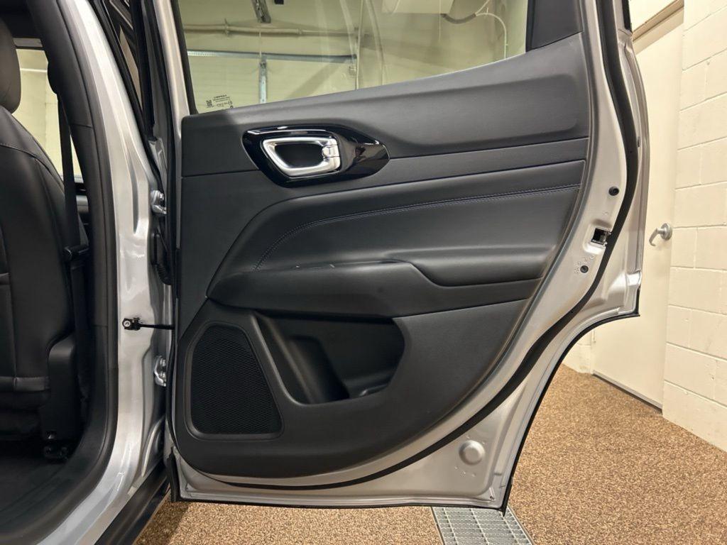 new 2026 Jeep Compass car, priced at $33,963