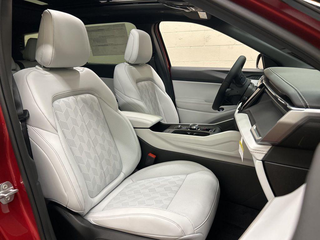 new 2026 Jeep Cherokee car, priced at $43,433