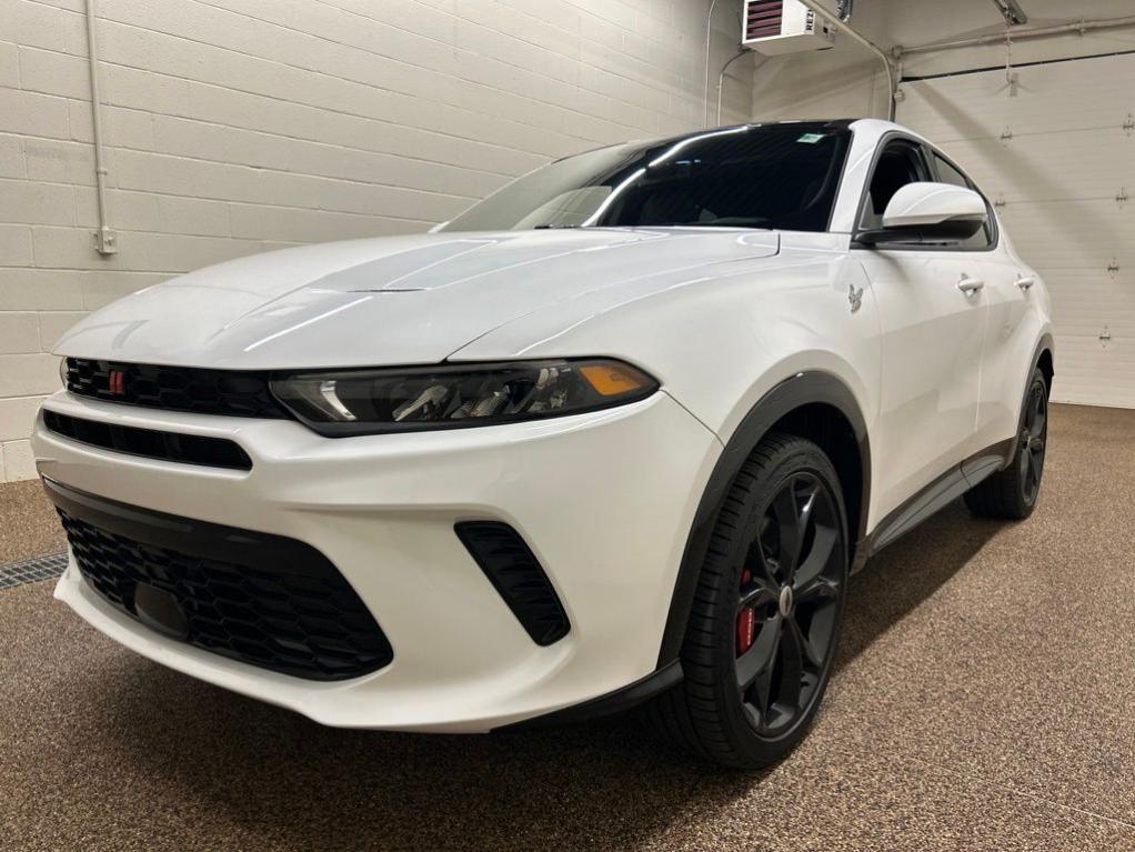 used 2024 Dodge Hornet car, priced at $28,000