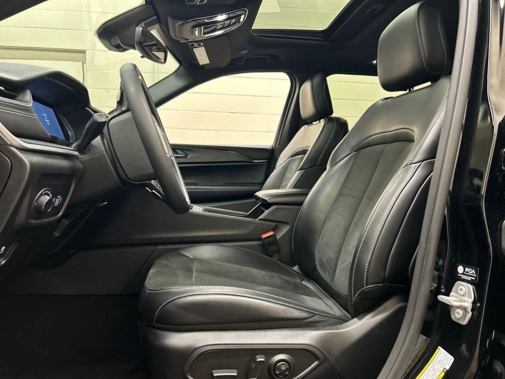 used 2024 Jeep Grand Cherokee car, priced at $35,000