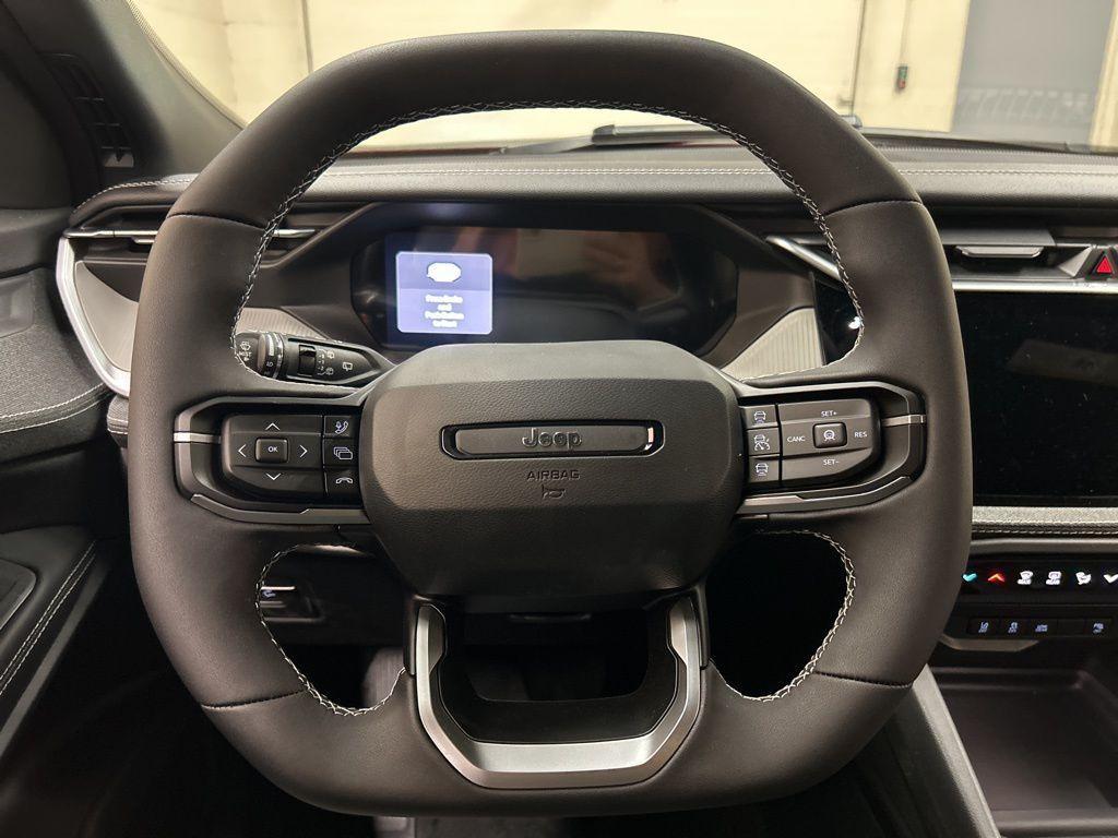 new 2026 Jeep Cherokee car, priced at $38,533