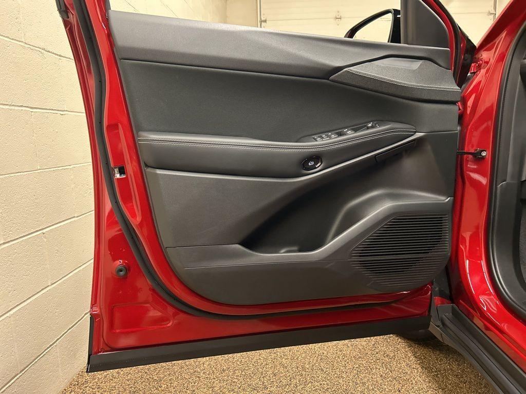 new 2026 Jeep Cherokee car, priced at $38,533