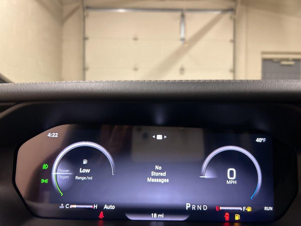 new 2026 Jeep Cherokee car, priced at $38,533