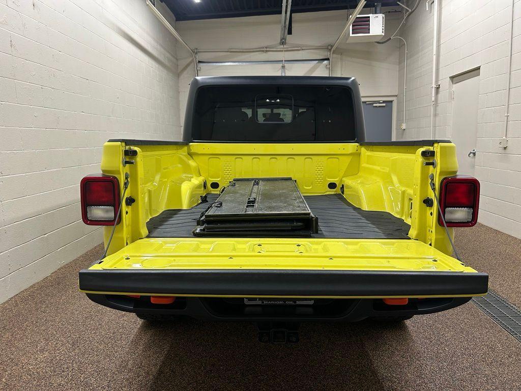 used 2023 Jeep Gladiator car, priced at $38,602