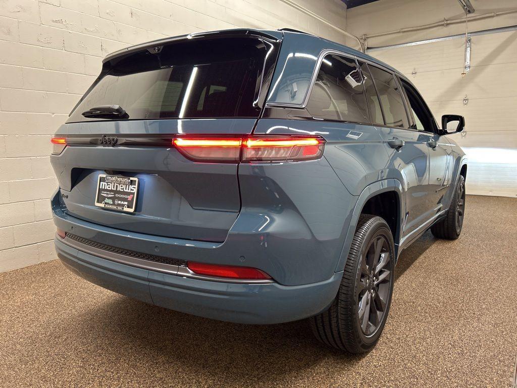 new 2026 Jeep Grand Cherokee car, priced at $50,651