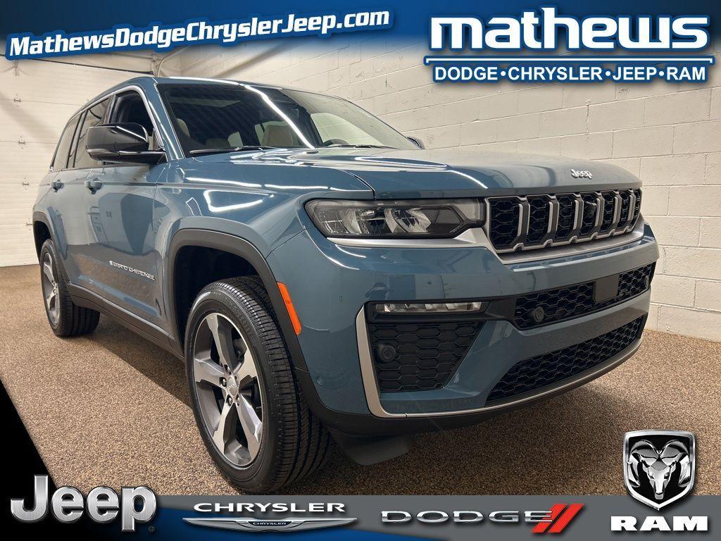 new 2026 Jeep Grand Cherokee car, priced at $49,684