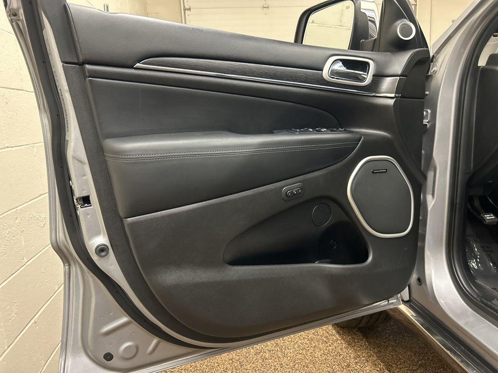 used 2019 Jeep Grand Cherokee car, priced at $23,102