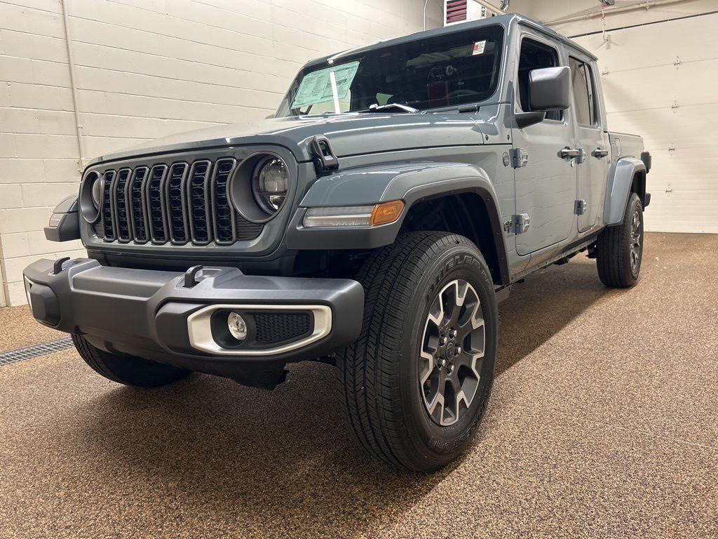 new 2026 Jeep Gladiator car, priced at $48,735