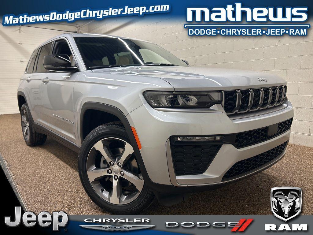 new 2026 Jeep Grand Cherokee car, priced at $47,195