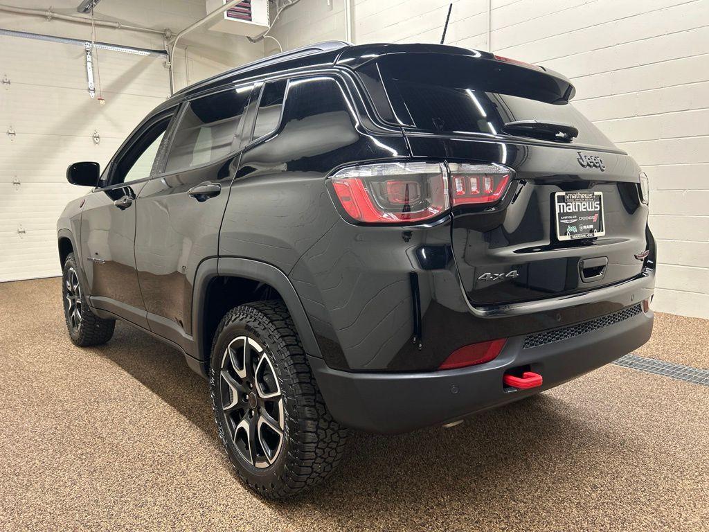 used 2025 Jeep Compass car, priced at $23,602