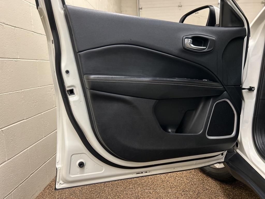 used 2019 Jeep Compass car, priced at $10,000