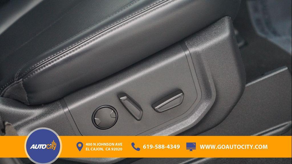 used 2024 Ford Expedition car, priced at $36,900