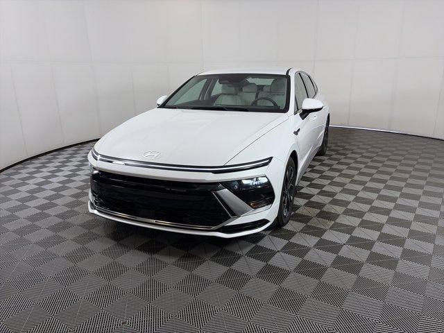 used 2024 Hyundai Sonata car, priced at $22,656