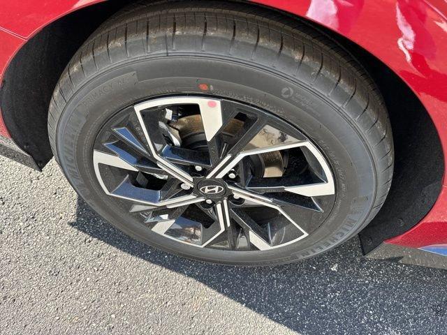 used 2024 Hyundai Sonata car, priced at $22,989