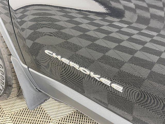 used 2021 Jeep Cherokee car, priced at $22,096