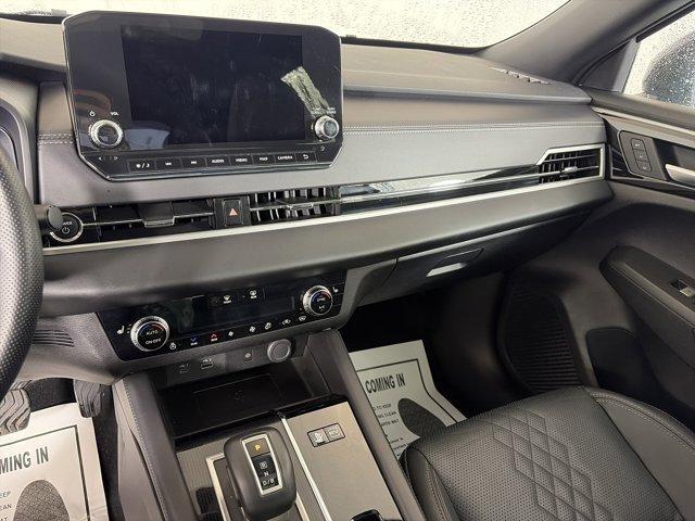 used 2025 Mitsubishi Outlander PHEV car, priced at $31,490