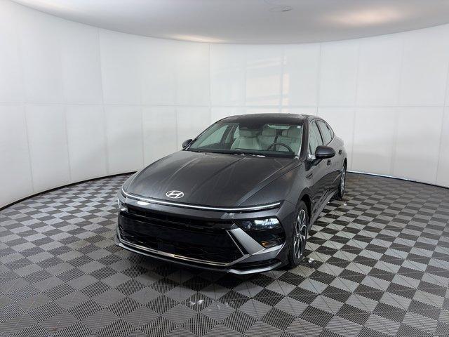 used 2024 Hyundai Sonata car, priced at $22,384