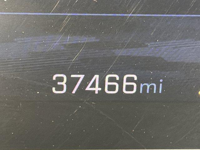 used 2024 Chevrolet Traverse car, priced at $38,993