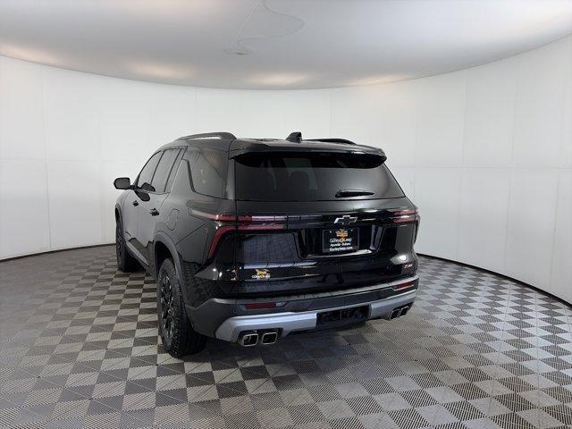 used 2024 Chevrolet Traverse car, priced at $38,993