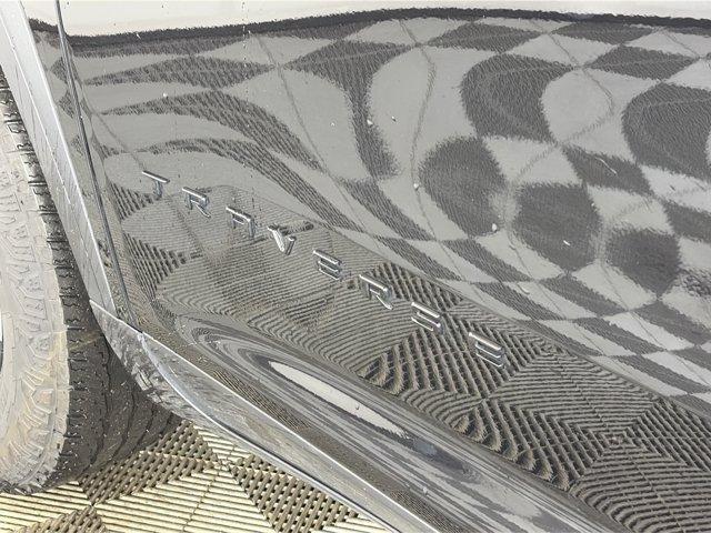 used 2024 Chevrolet Traverse car, priced at $38,993