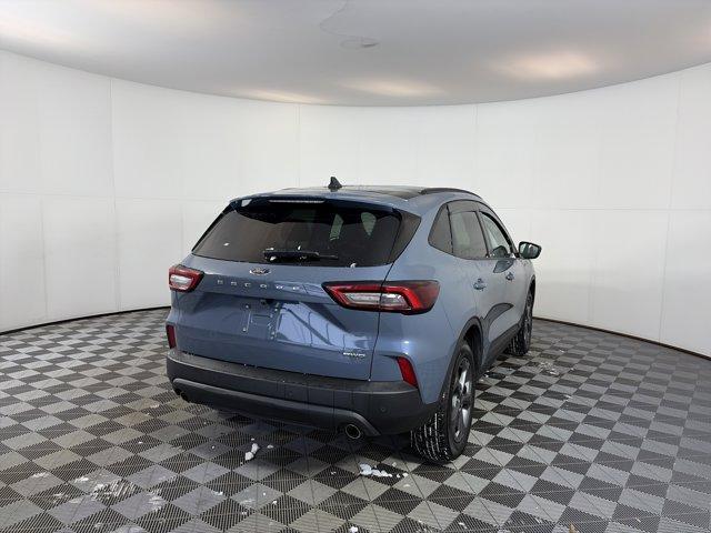 used 2025 Ford Escape car, priced at $25,292