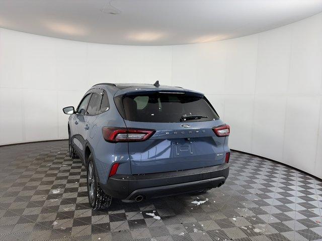 used 2025 Ford Escape car, priced at $25,292