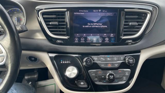 used 2020 Chrysler Pacifica car, priced at $22,999