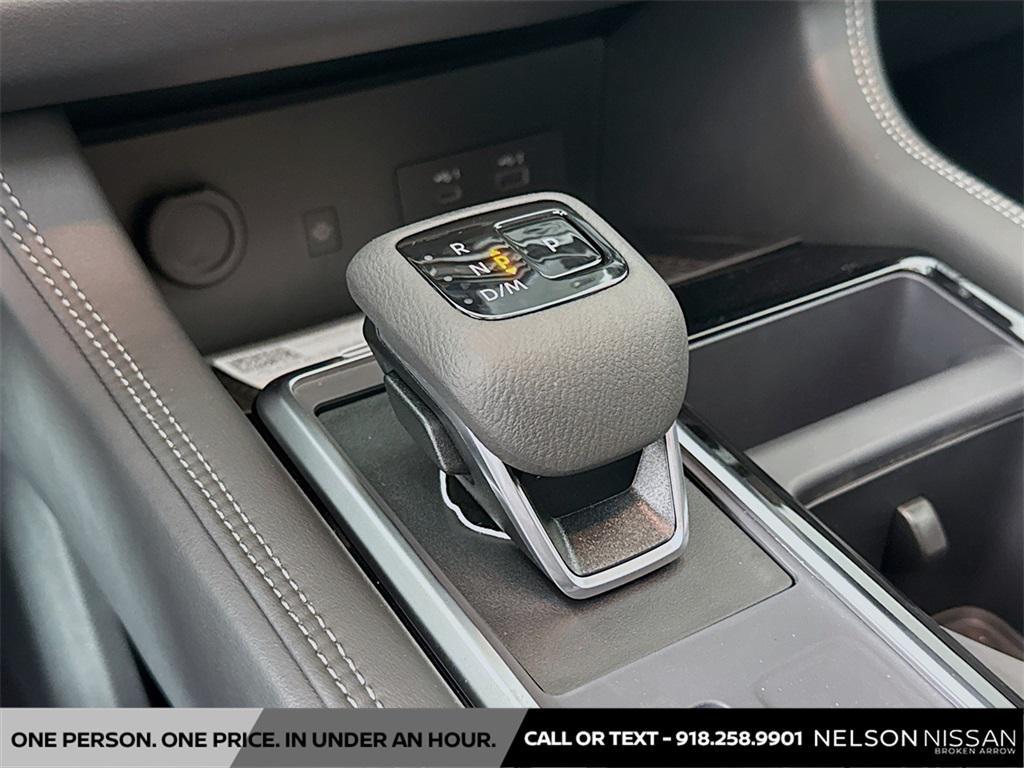 new 2025 Nissan Pathfinder car, priced at $45,282