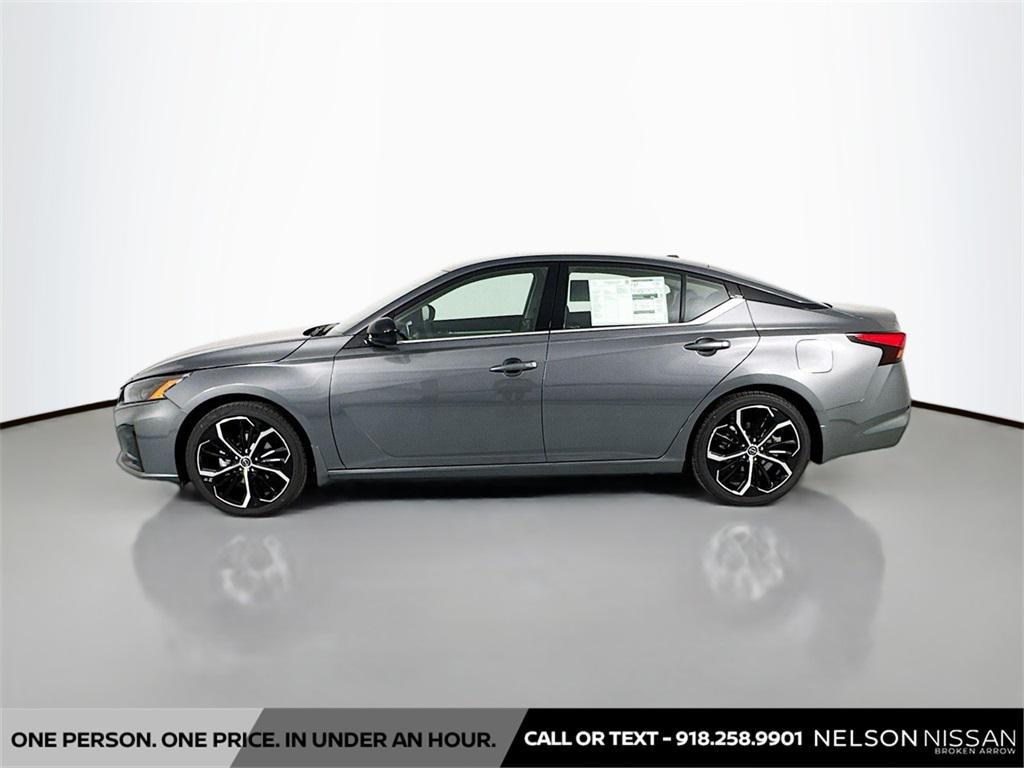 new 2025 Nissan Altima car, priced at $29,099