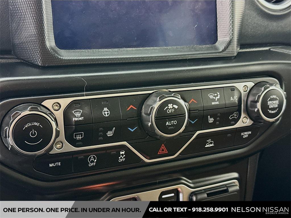 used 2022 Jeep Wrangler Unlimited car, priced at $30,994