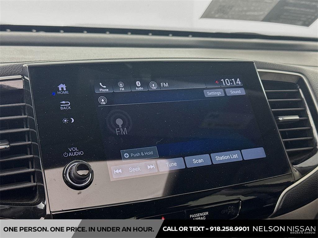 used 2021 Honda Pilot car, priced at $21,994