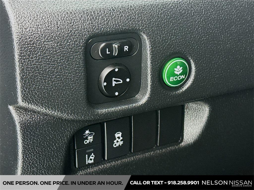 used 2021 Honda Pilot car, priced at $21,994