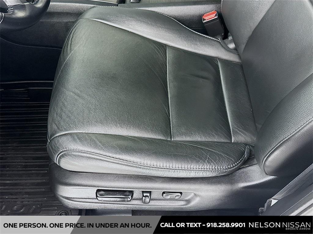 used 2021 Honda Pilot car, priced at $21,994