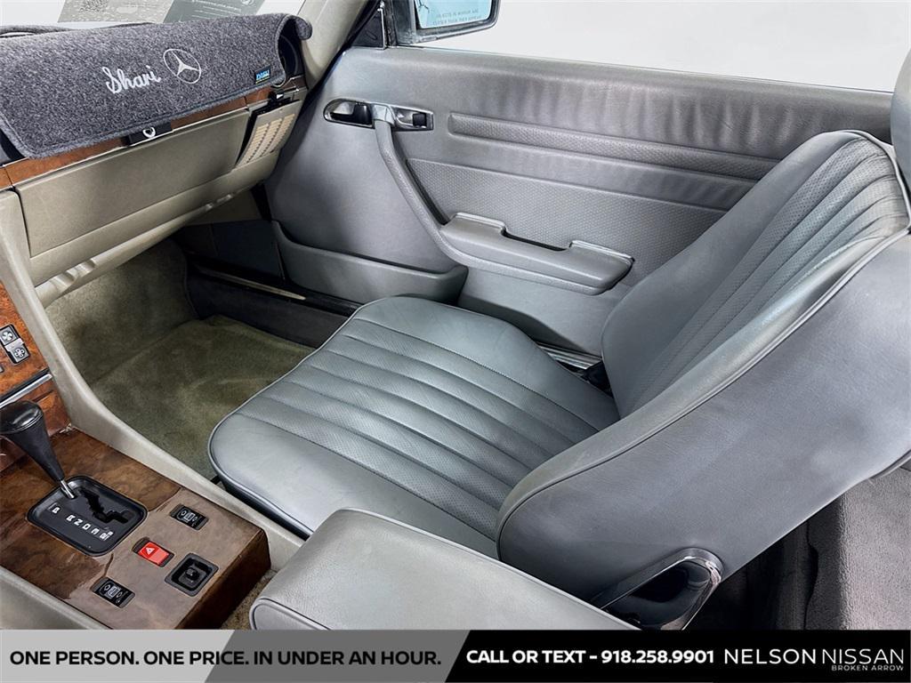 used 1988 Mercedes-Benz S-Class car, priced at $17,999