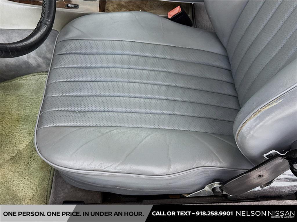 used 1988 Mercedes-Benz S-Class car, priced at $17,999