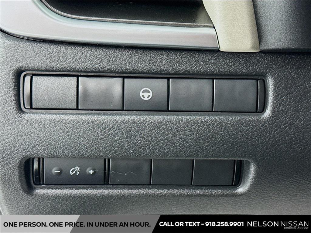 used 2022 Nissan Rogue car, priced at $20,994