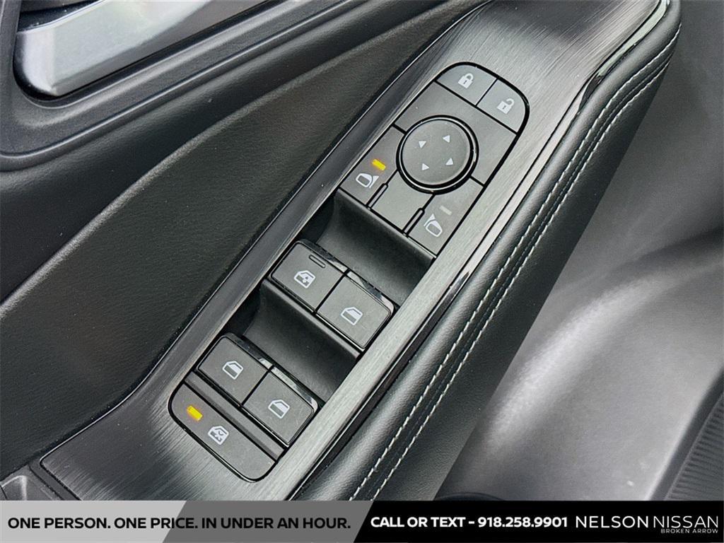 used 2025 Nissan Rogue car, priced at $24,994