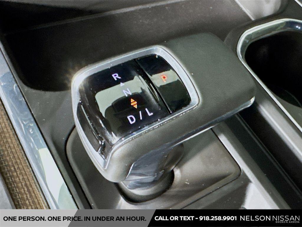 used 2024 Chevrolet Silverado 1500 car, priced at $48,994