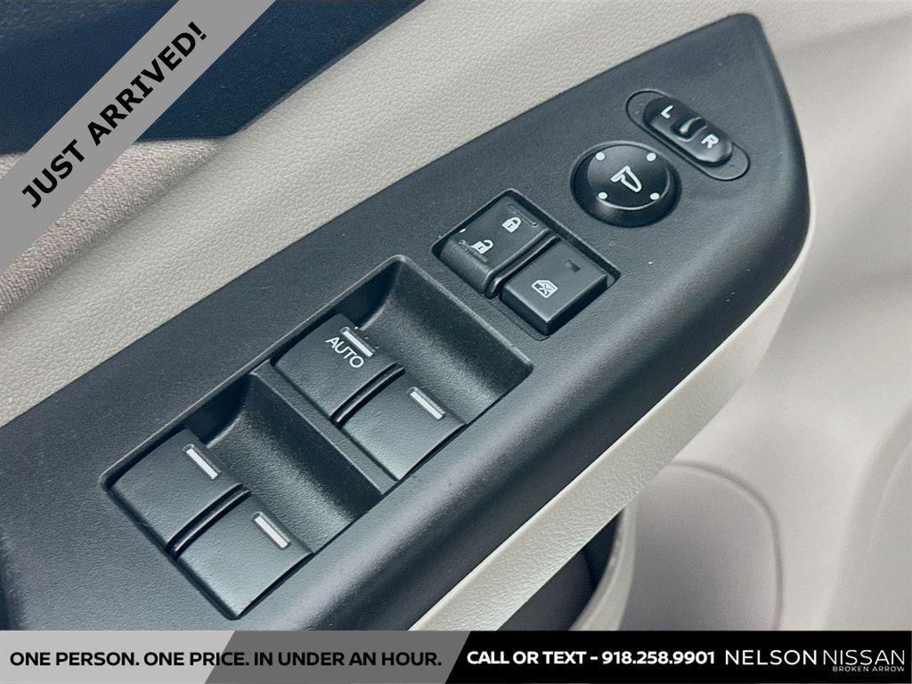 used 2013 Honda CR-V car, priced at $13,994