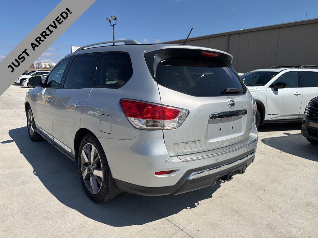 used 2015 Nissan Pathfinder car, priced at $9,999
