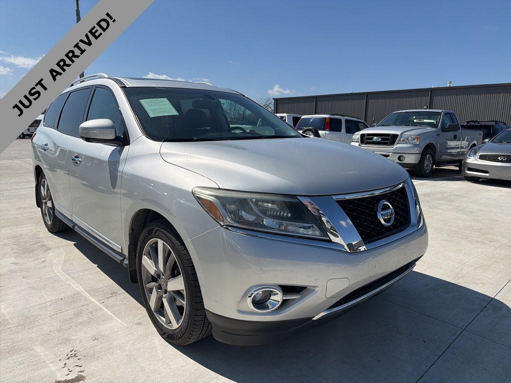 used 2015 Nissan Pathfinder car, priced at $9,999
