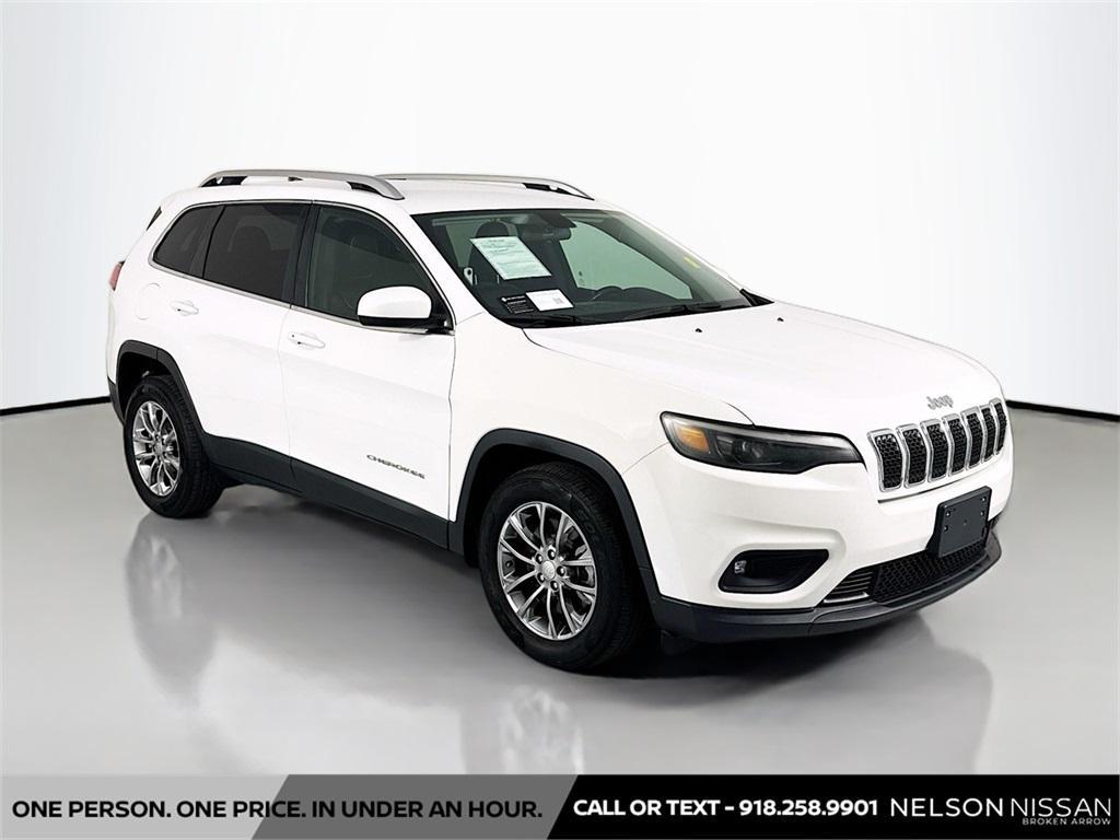 used 2019 Jeep Cherokee car, priced at $12,999